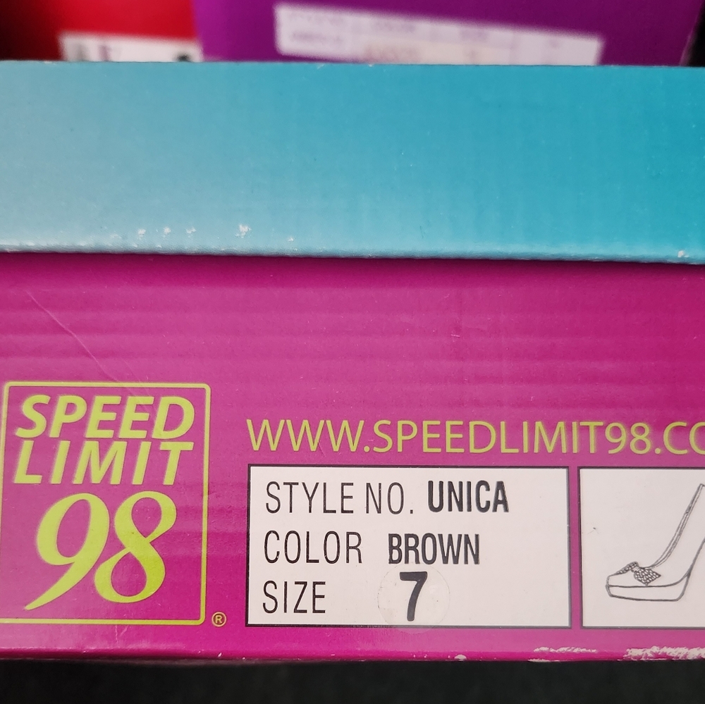 Size 7 cheetah print heels